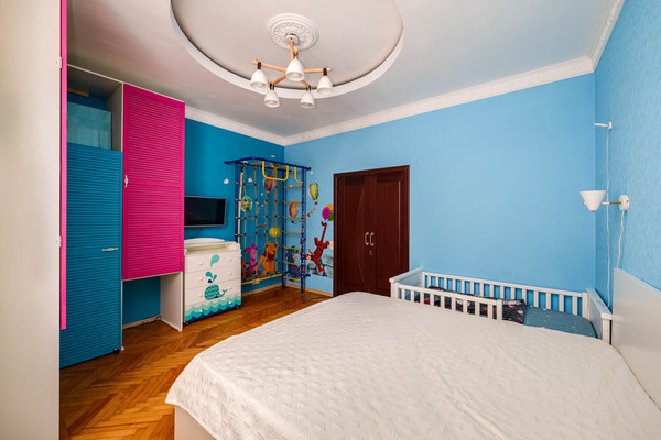 Продам квартиру в Москве по адресу Нагорный б-р, 6, площадь 623 квм Недвижимость Москва (Россия)  Сделан косметический ремонт