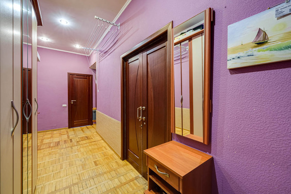 Продам квартиру в Москве по адресу Нагорный б-р, 6, площадь 623 квм Недвижимость Москва (Россия)  Вся инфраструктура в пешей доступности