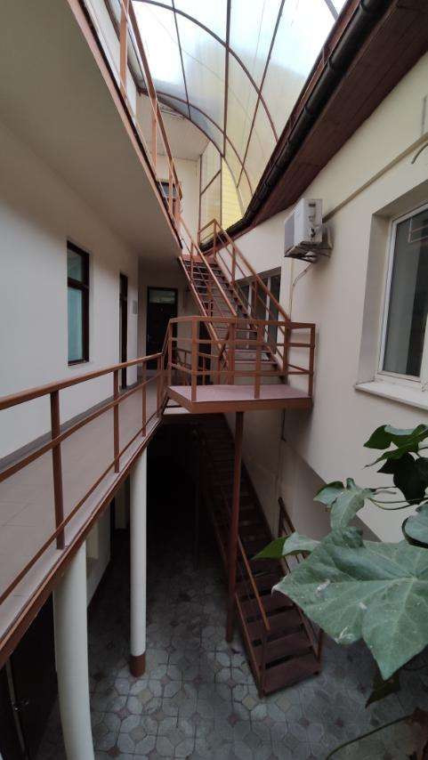 Продам офис 266 м.кв.