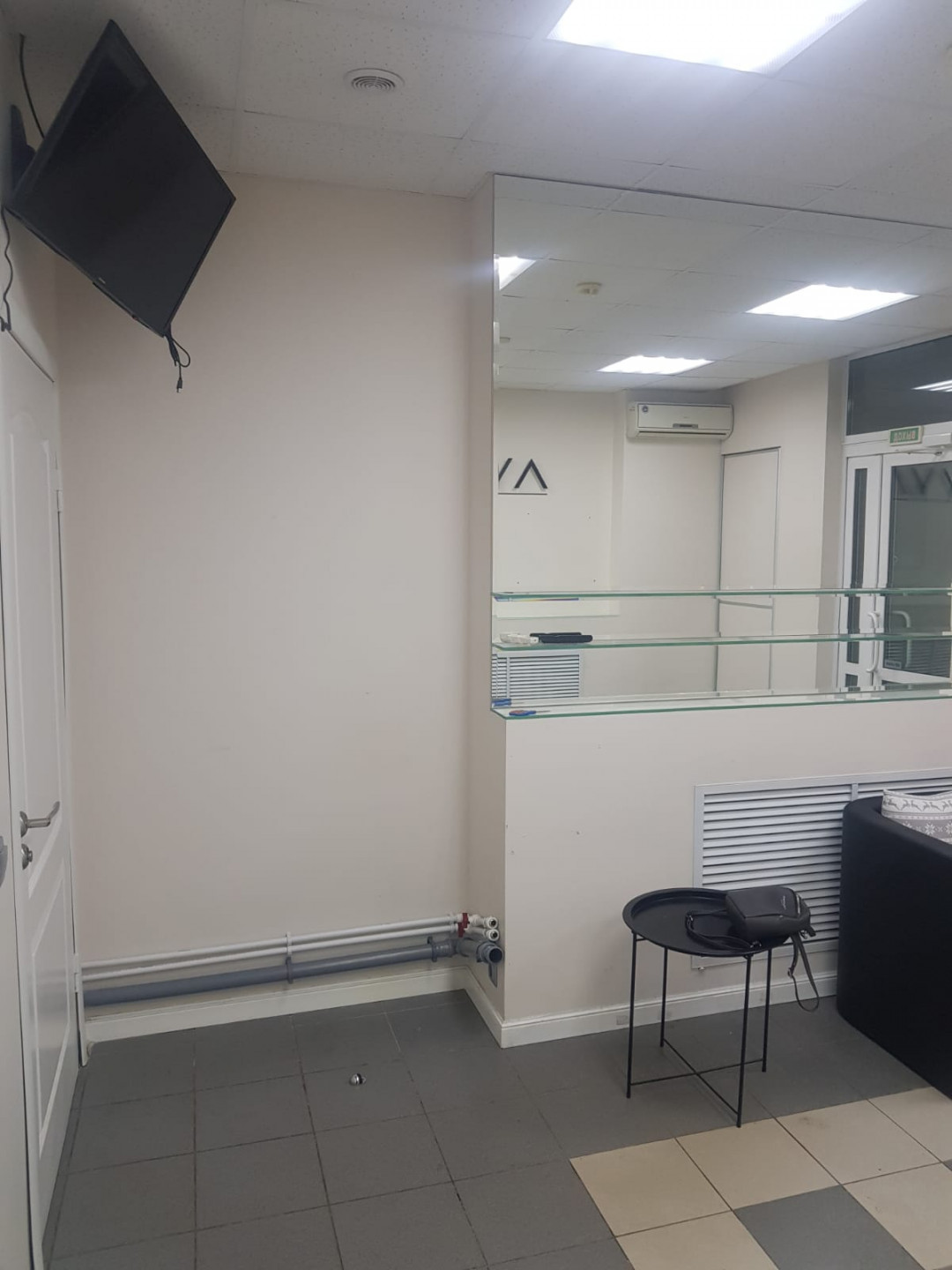 Сдам в аренду недвижимость в сфере услуг 30 м.кв.