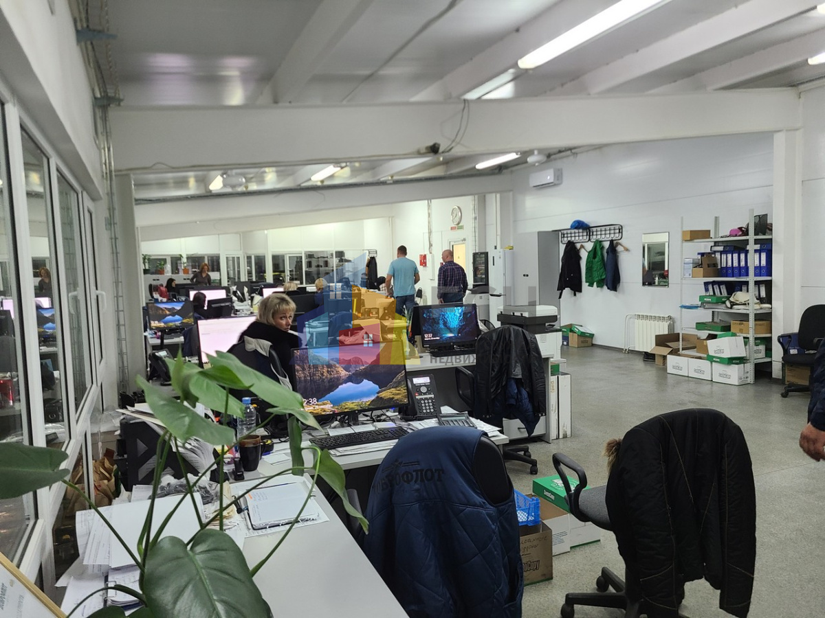Продам производственное помещение 14270 м.кв.