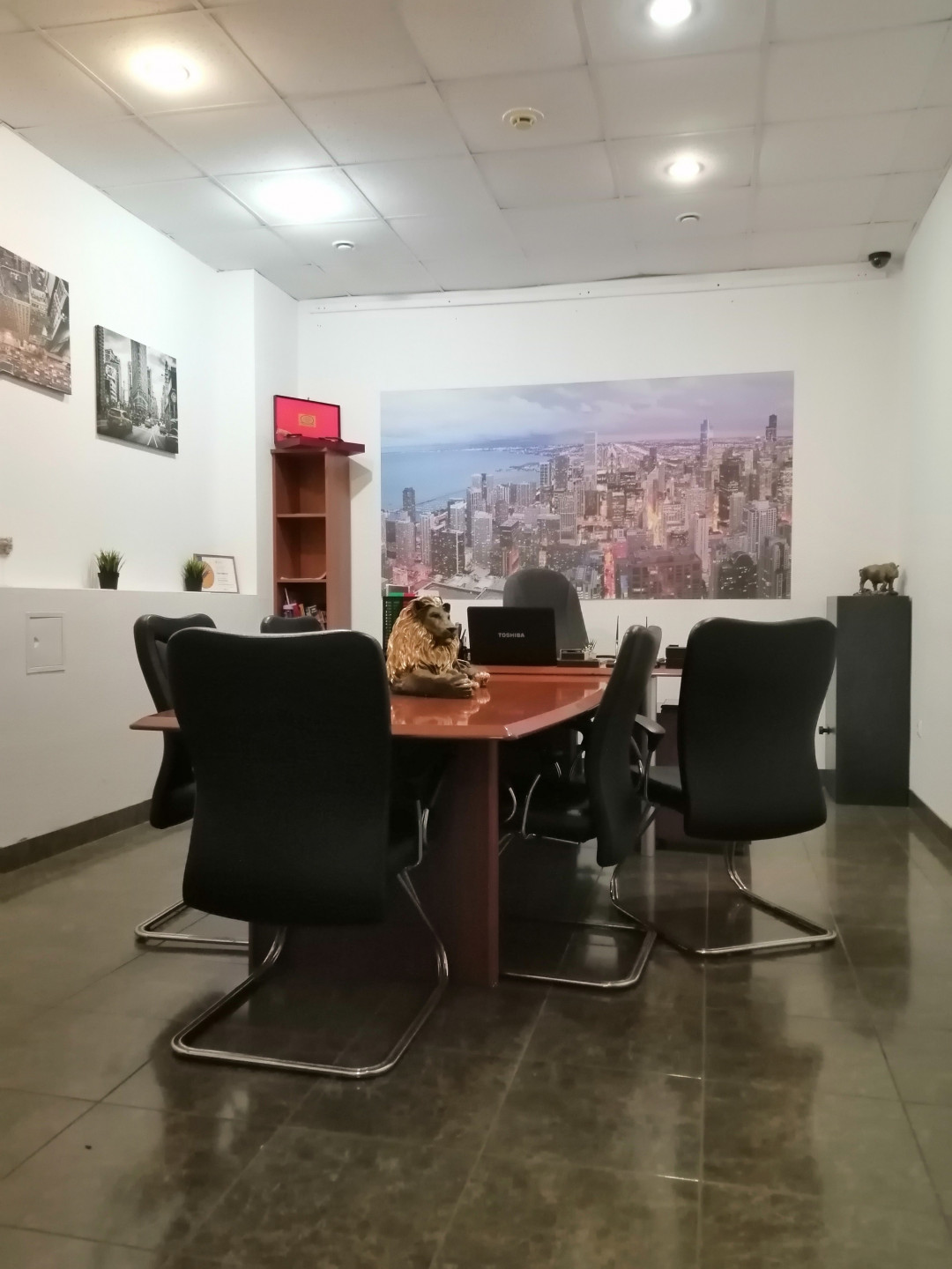 Продам офис 113 м.кв.