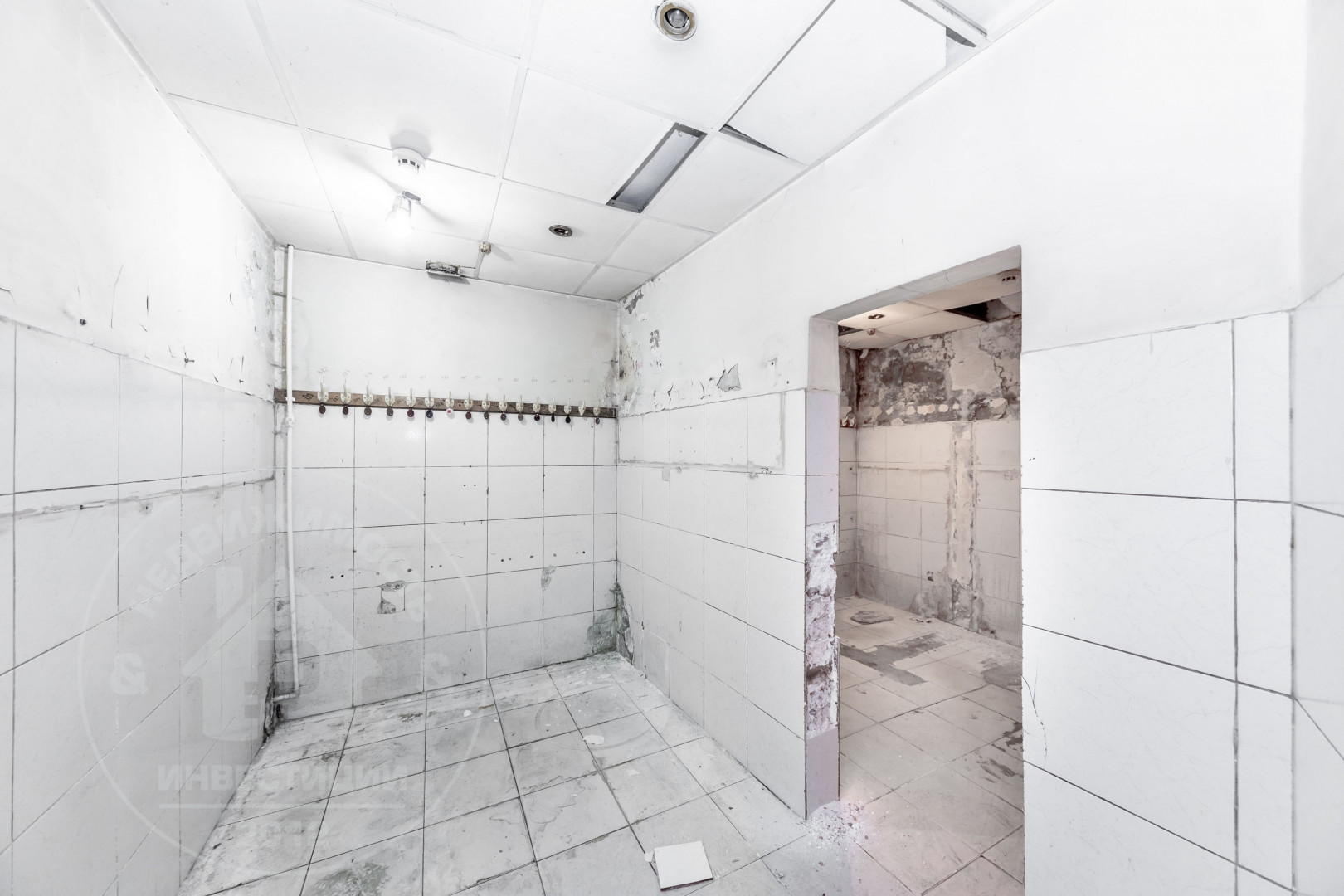 Продам недвижимость под общепит 2150 м.кв.