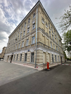Продам квартиру в Москве по адресу Садовническая ул, 66, площадь 285 квм Недвижимость Москва (Россия)