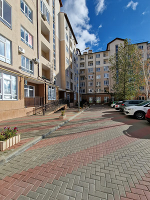 Продам квартиру в Геленджике по адресу Гоголя ул, 11Бк3, площадь 363 квм Недвижимость Краснодарский край (Россия)  А так же спортивные площадки, создающие дополнительный комфорт и удобство для жителей жилого комплекса