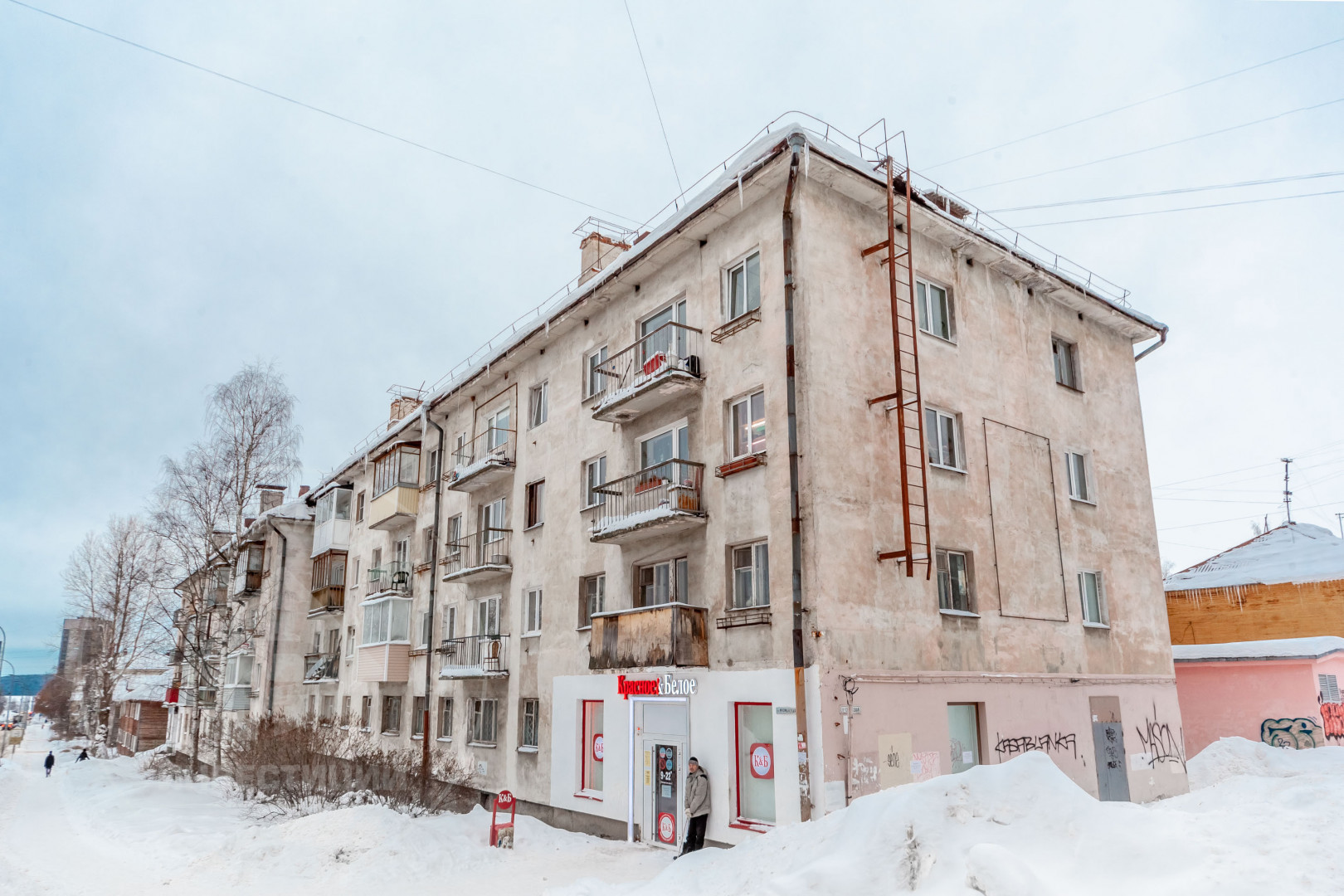 Продам помещение свободного назначения 96.2 м.кв.