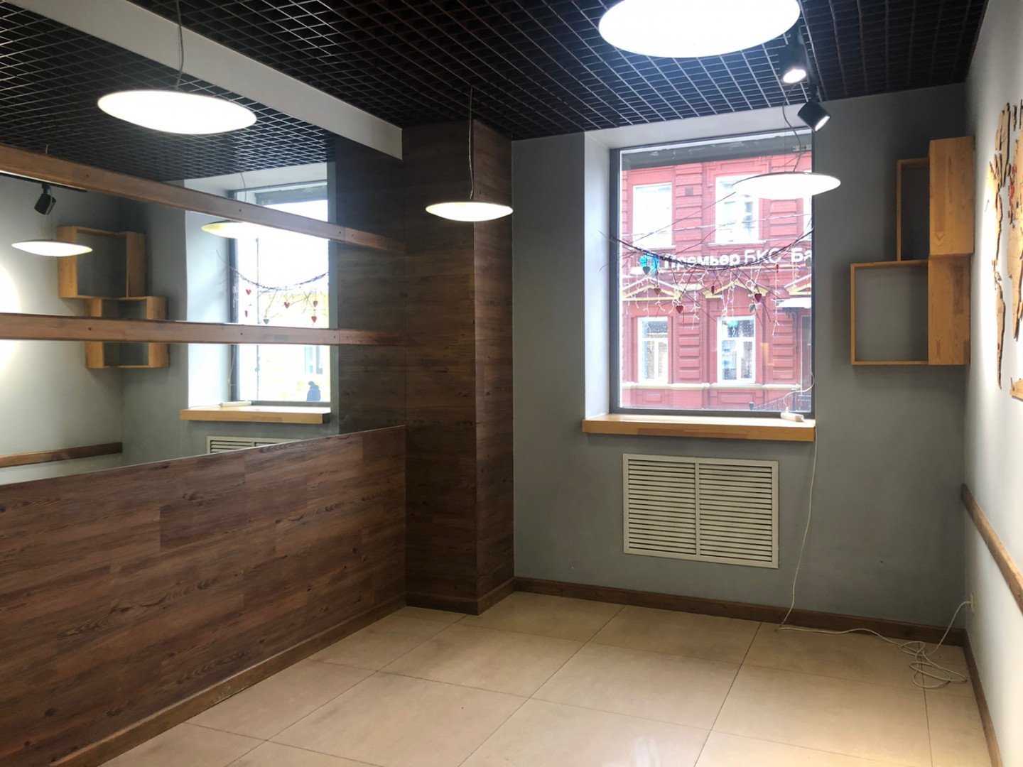 Продам магазин 56.9 м.кв.