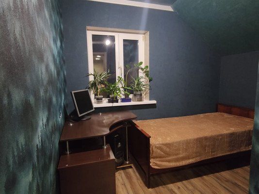 Продам дом в Калиновка по адресу 27 км, 60, площадь 84 квм Недвижимость Московская  область (Россия)  Есть люк с телескопической лестницей, на чердак