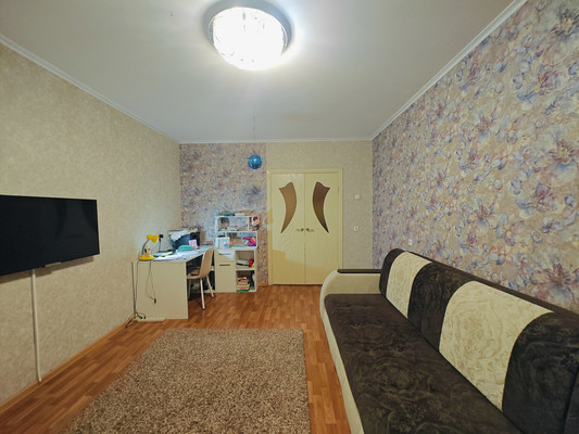 Продам квартиру в Осиново по адресу МФГайсина ул, 3, площадь 765 квм Недвижимость Татарстан  Республика (Россия)  59923058 В продаже просторная трехкомнатная квартира на 4 этаже