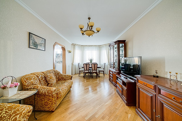 Продам квартиру в Москве по адресу Маршала Жукова пр-кт, 51, площадь 130 квм Недвижимость Москва (Россия) Арт