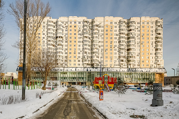 Продам квартиру в Москве по адресу Маршала Жукова пр-кт, 51, площадь 130 квм Недвижимость Москва (Россия) м* комнаты изолированные 19, 17,8 и три комнаты по 14 кв