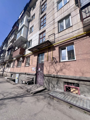 Продам квартиру в Симферополе по адресу Троллейбусная ул, 3, площадь 329 квм Недвижимость Республика Крым (Россия) 	Кухня 6
