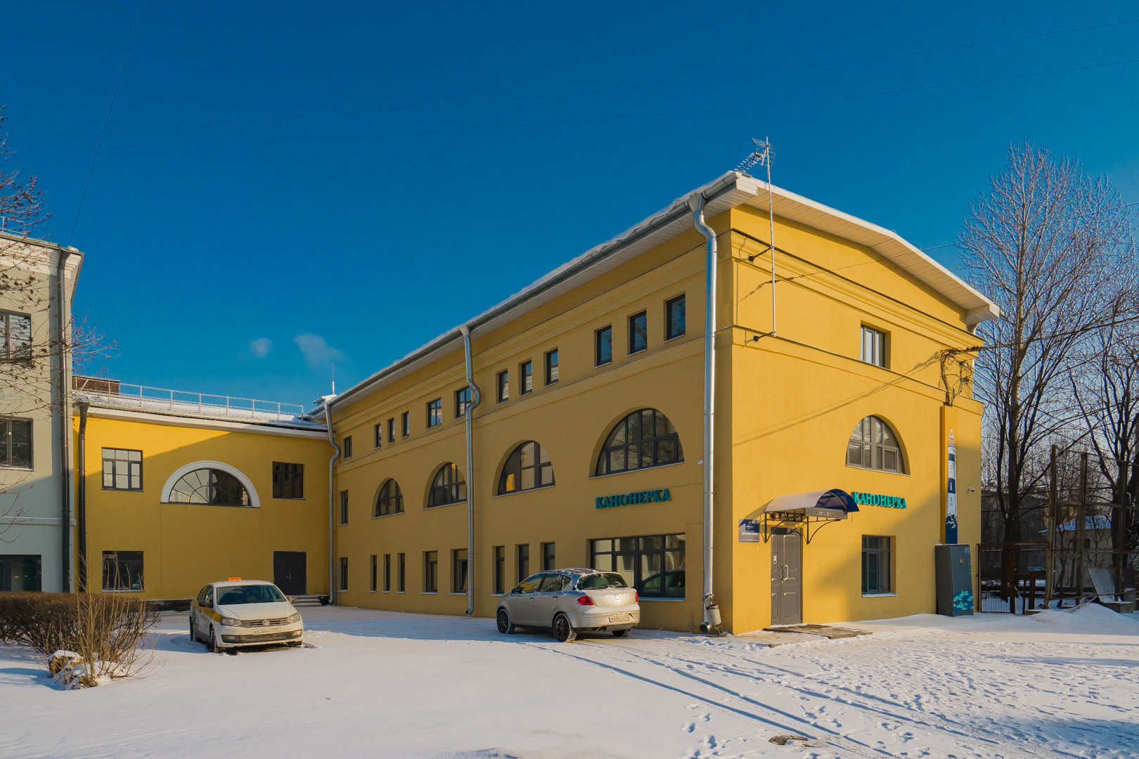 Продам гостиничную недвижимость 1052 м.кв.