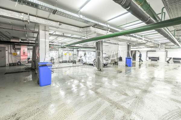 Фото: Продам мойку 780 м2, Усачёва ул, 11к, Москва г test