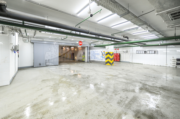 Фото: Продам мойку 780 м2, Усачёва ул, 11к, Москва г test