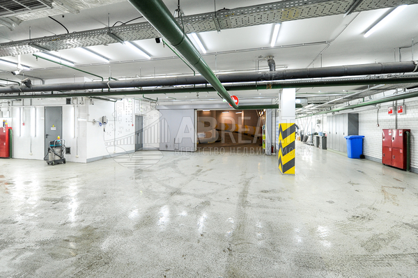 Фото: Продам мойку 780 м2, Усачёва ул, 11к, Москва г test