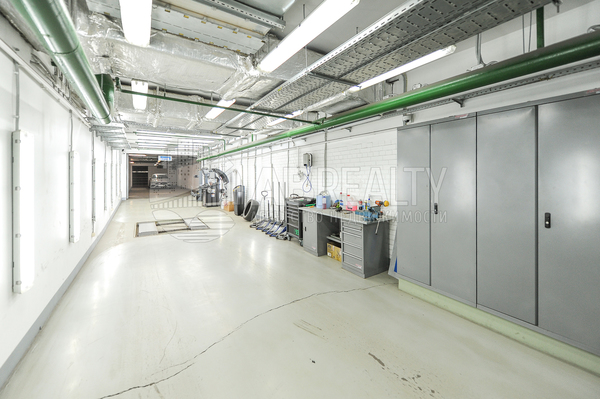 Фото: Продам мойку 780 м2, Усачёва ул, 11к, Москва г test