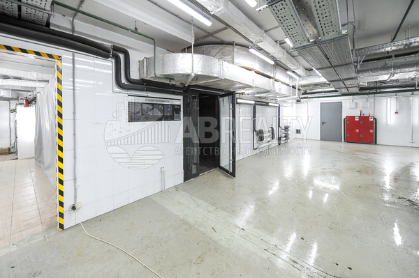 Фото: Продам мойку 780 м2, Усачёва ул, 11к, Москва г test