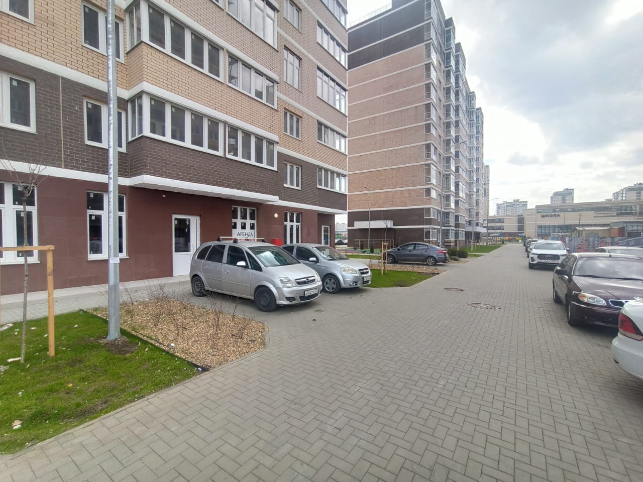 Сдам в аренду магазин 248.6 м.кв.
