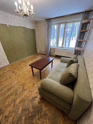 Продам квартиру в Москве по адресу Введенского ул, 12к2, площадь 343 квм Недвижимость Москва (Россия)  Квартира под ремонт