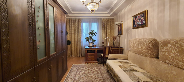 Продам квартиру в Бритово по адресу Свободы ул, 6АкА, площадь 119 квм Недвижимость Московская  область (Россия) Квартира состоит из: трех уютных спален, большой гостиной, объединенной с кухней