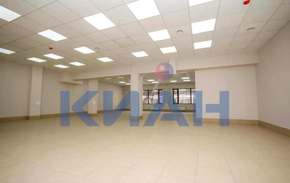 Сдам в аренду магазин 152.5 м.кв.
