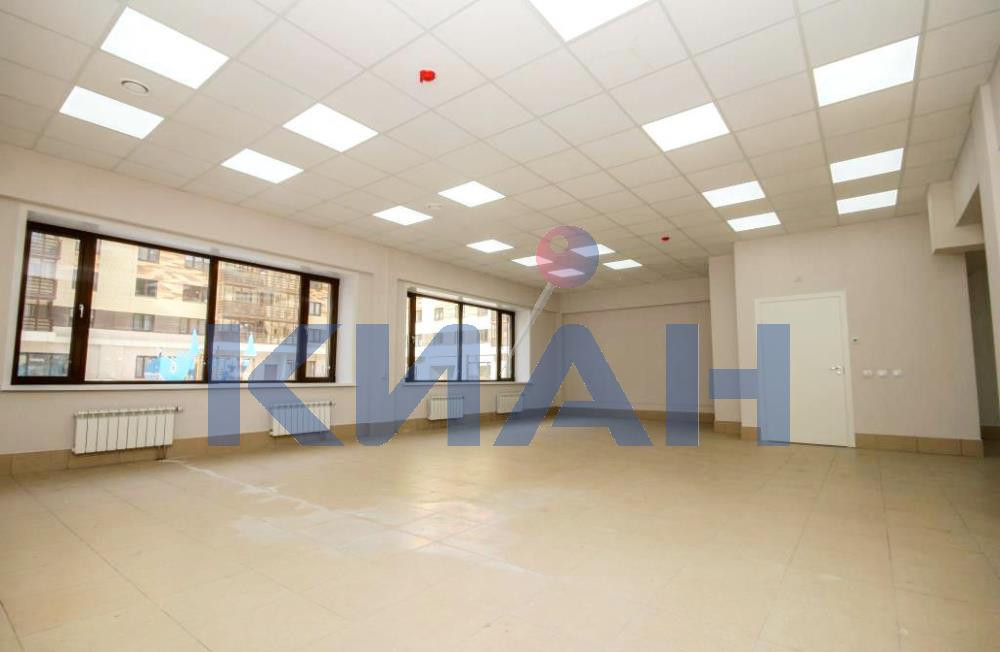 Сдам в аренду магазин 152.5 м.кв.
