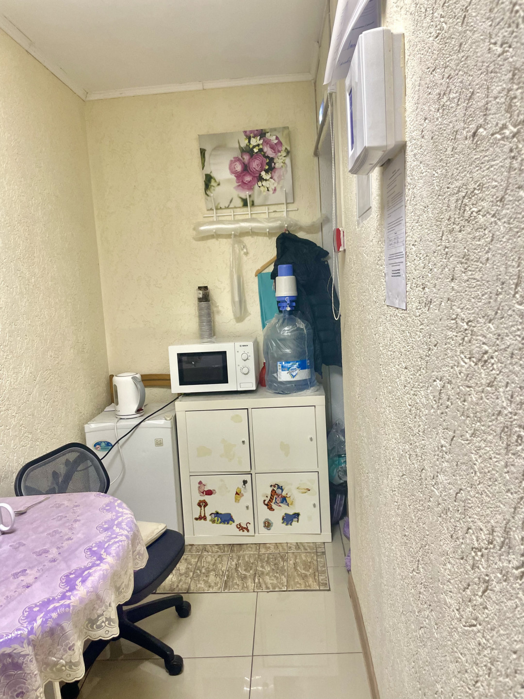 Продам салон 98 м.кв.