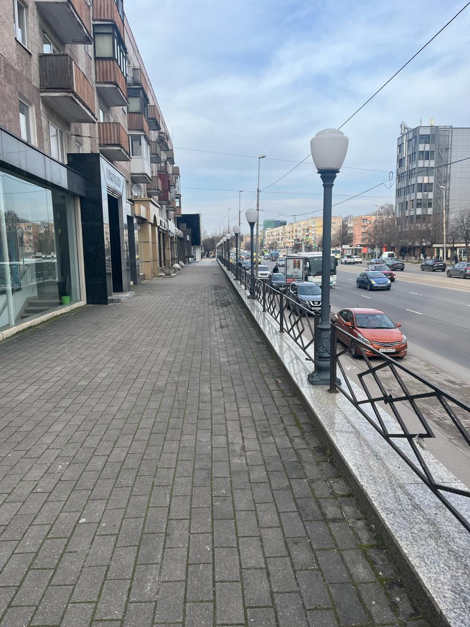 Продам магазин 74.2 м.кв.