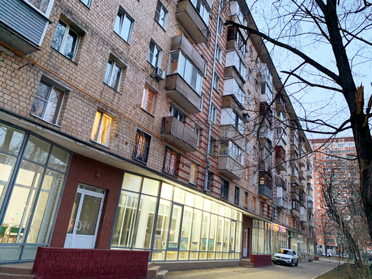 Продам квартиру в Москве по адресу Седова ул, 3, площадь 314 квм Недвижимость Москва (Россия)  Жилая комната может быть использована как спальня или гостиная, благодаря чему жильцы могут наслаждаться комфортом и уютом своего дома