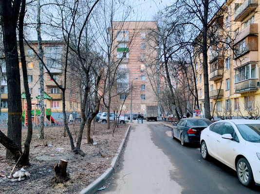 Продам квартиру в Москве по адресу Седова ул, 3, площадь 314 квм Недвижимость Москва (Россия)  Стена на кухню не несущая, можно запросто переоборудовать в студию