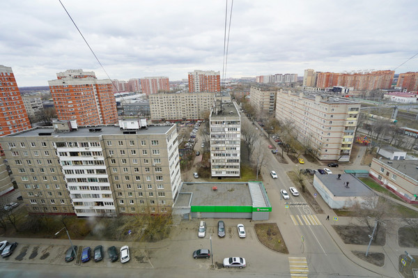 Продам квартиру в Щербинке по адресу Юбилейная ул, 3, площадь 542 квм Недвижимость Москва (Россия)  Предлагается к продаже уютная 2-к квартира, с панорамным видом из окон на окрестности города