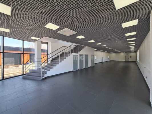 Фото: Тц, здание. Торговая площадь test