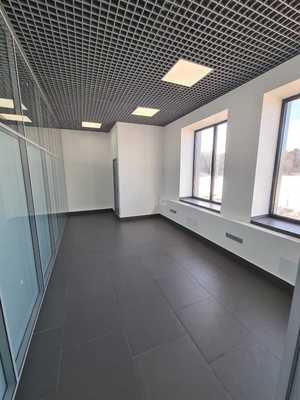 Фото: Тц, здание. Торговая площадь test