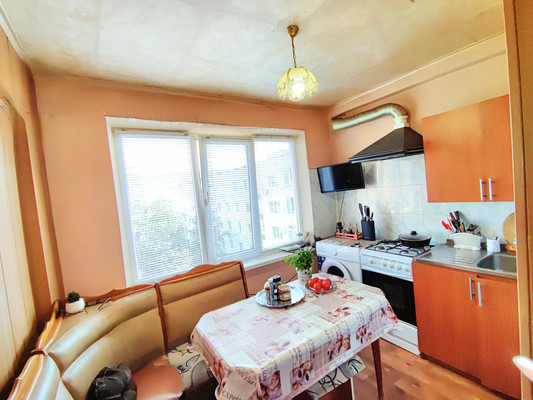 Продам квартиру в Белореченске по адресу Луначарского ул, 147, площадь 71 квм Недвижимость Краснодарский край (Россия) м