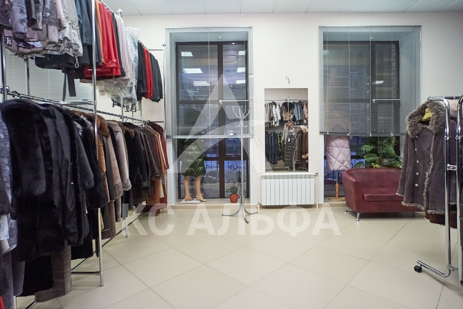 Продам магазин 93 м.кв.