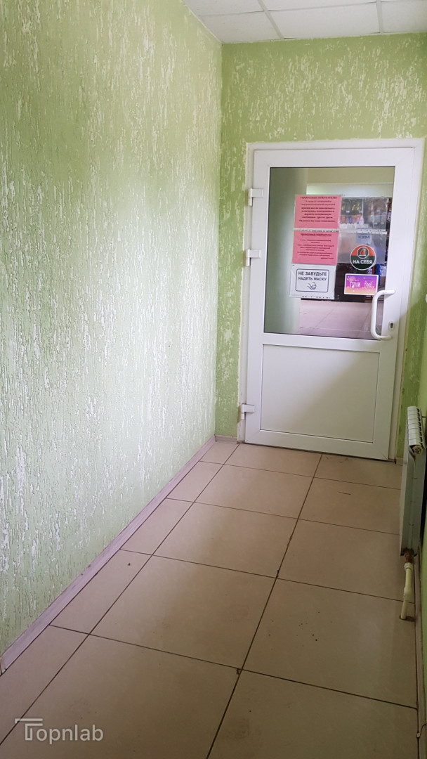 Продам магазин 60.7 м.кв.