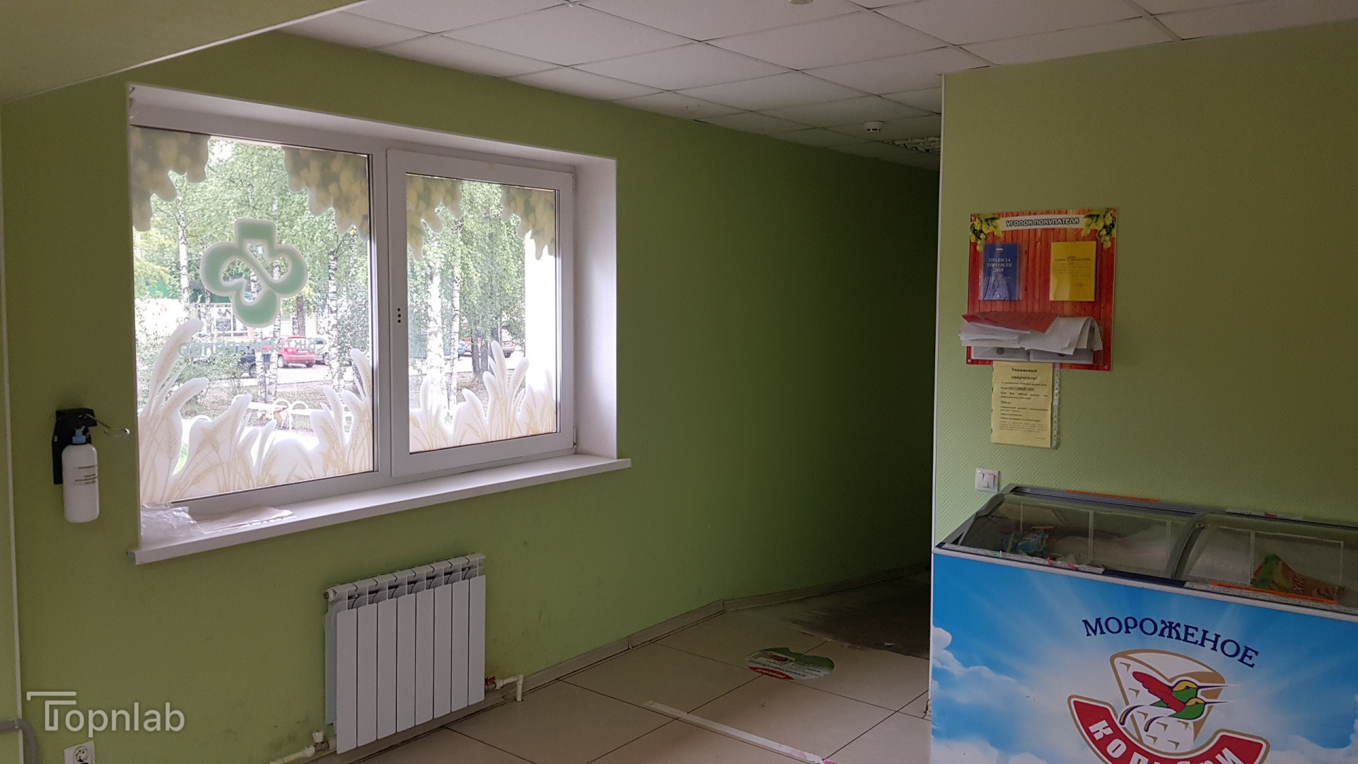 Продам магазин 60.7 м.кв.