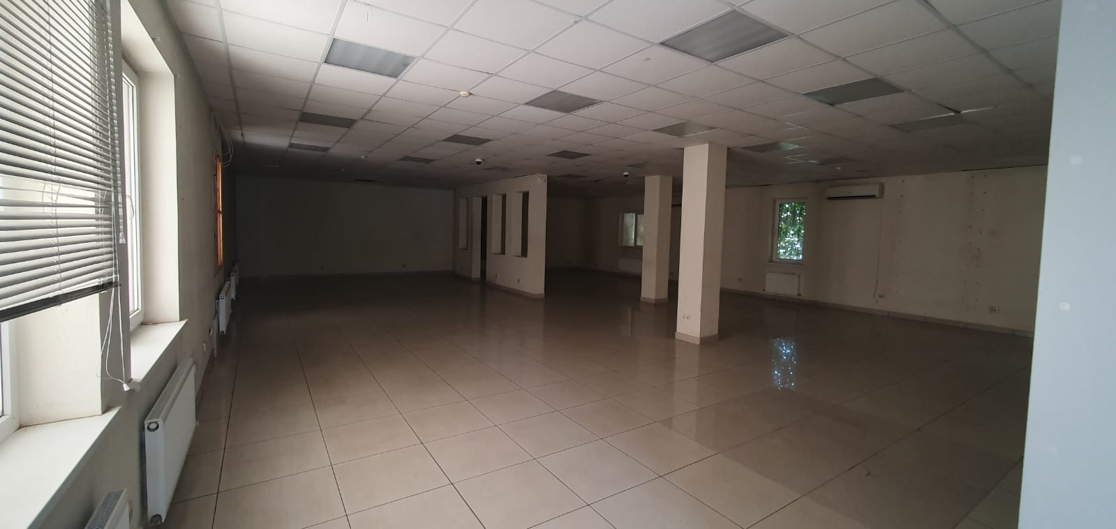 Сдам в аренду магазин 391.8 м.кв.