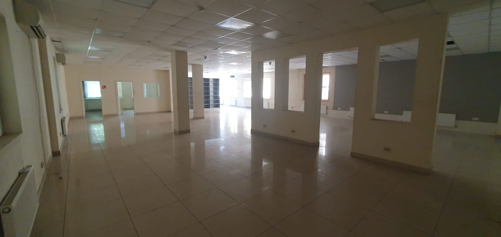 Сдам в аренду магазин 391.8 м.кв.