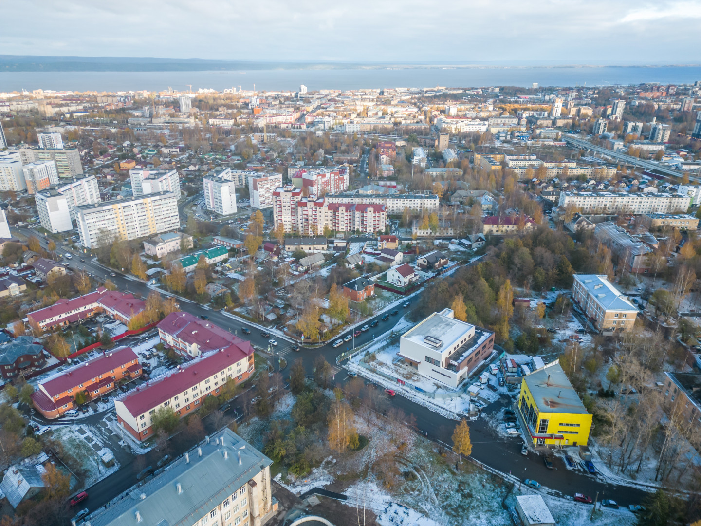 Продам помещение свободного назначения 2426 м.кв.