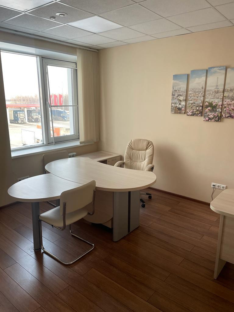 Сдам в аренду офис 750 м.кв.