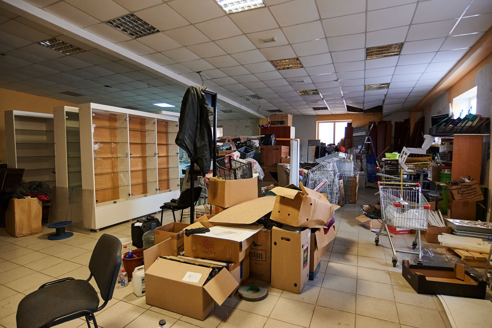 Сдам в аренду магазин 820 м.кв.