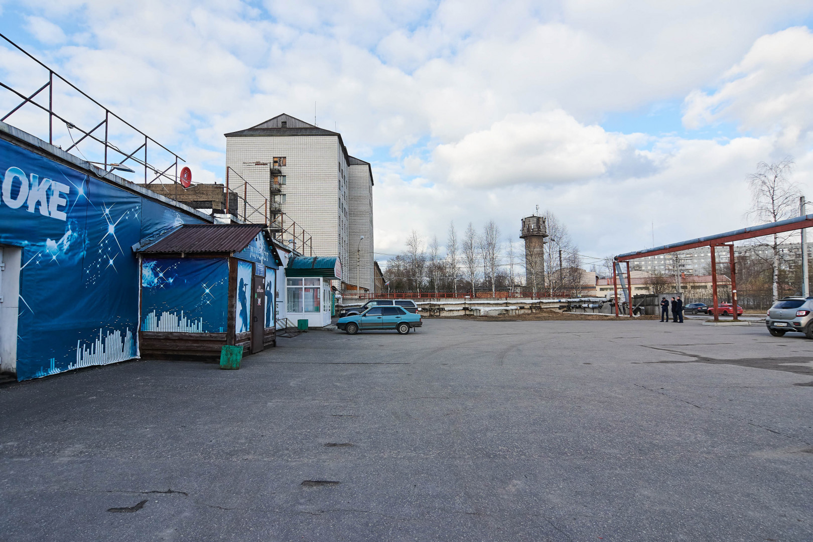 Сдам в аренду магазин 820 м.кв.