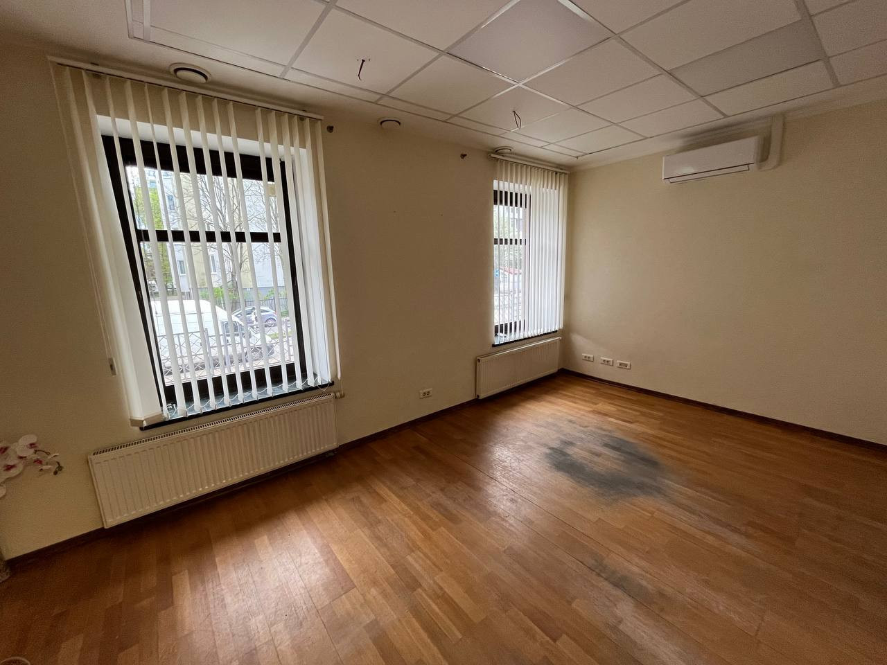 Сдам в аренду магазин 270 м.кв.