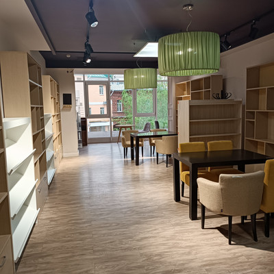 Фото: Встроенное помещение на 1 этаже . test