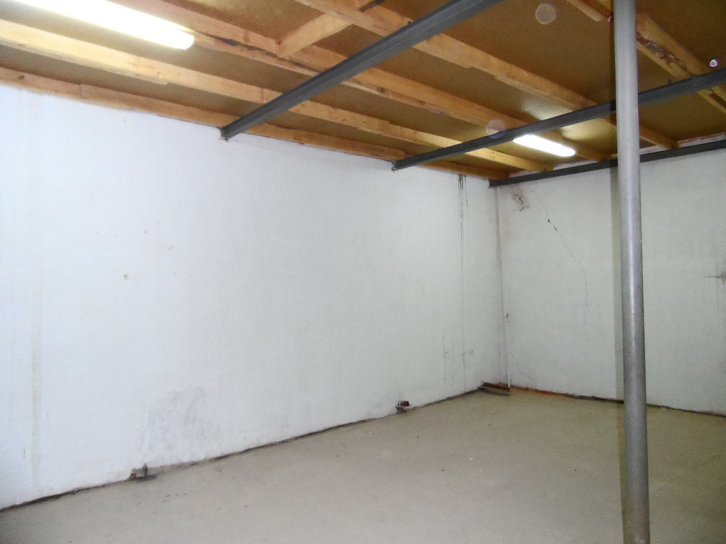 Сдам в аренду склад 50 м.кв.