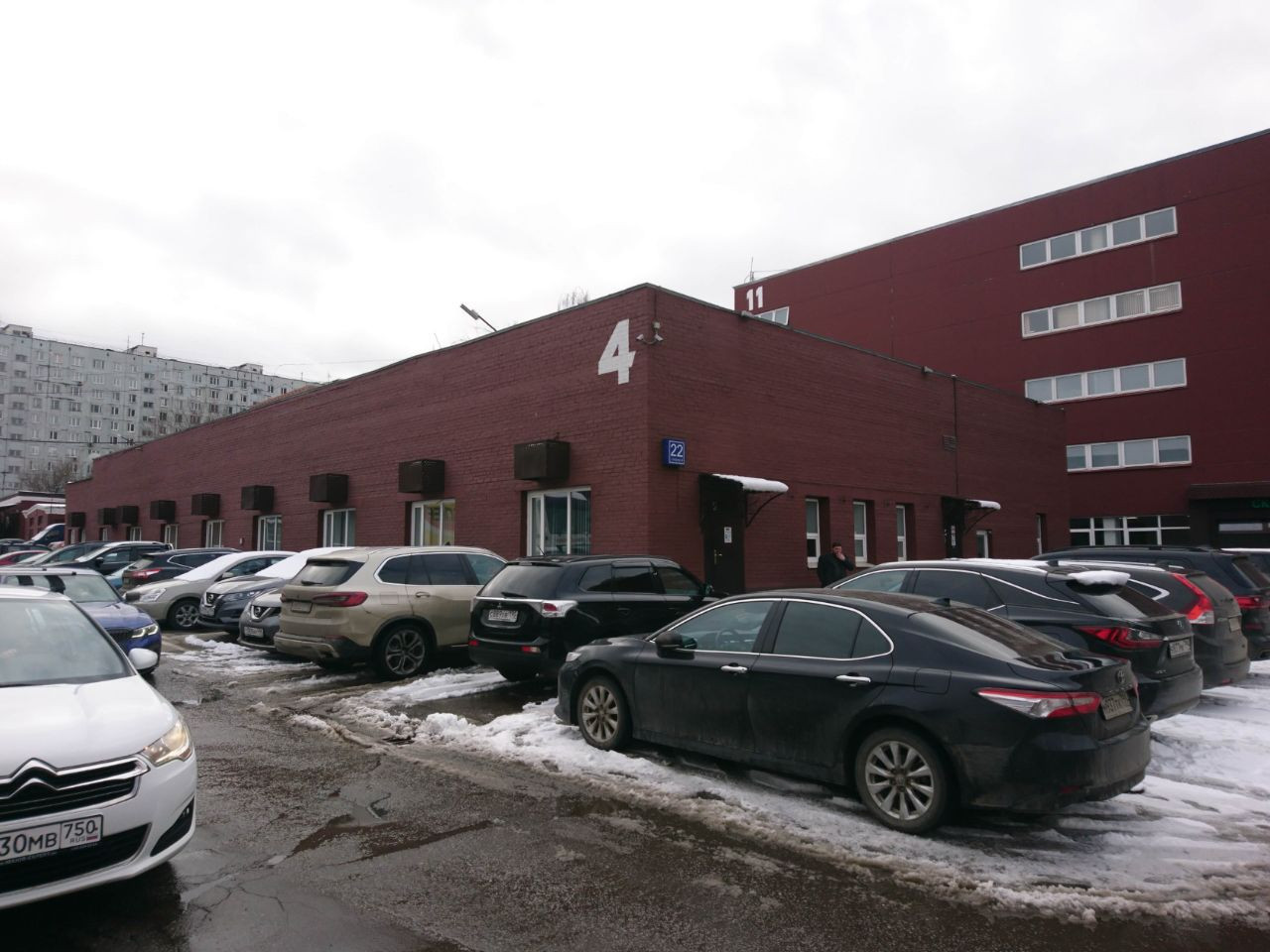 Сдам в аренду магазин 91 м.кв.