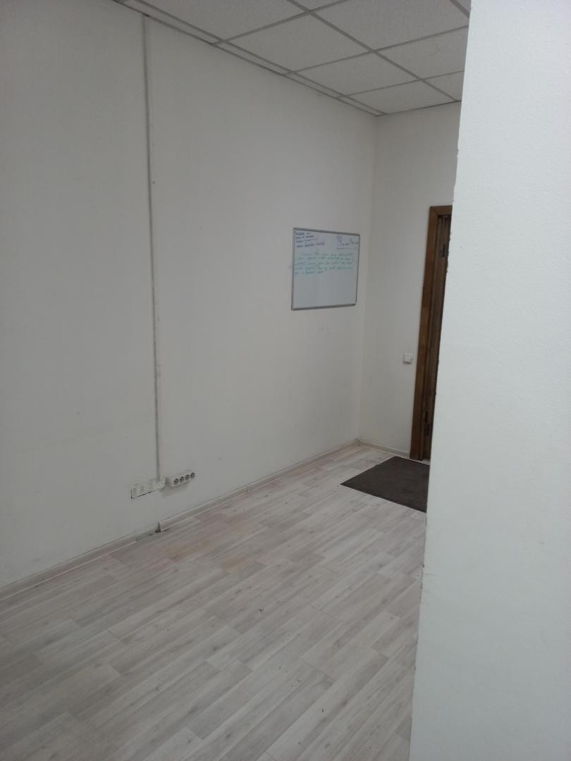 Сдам в аренду магазин 91 м.кв.