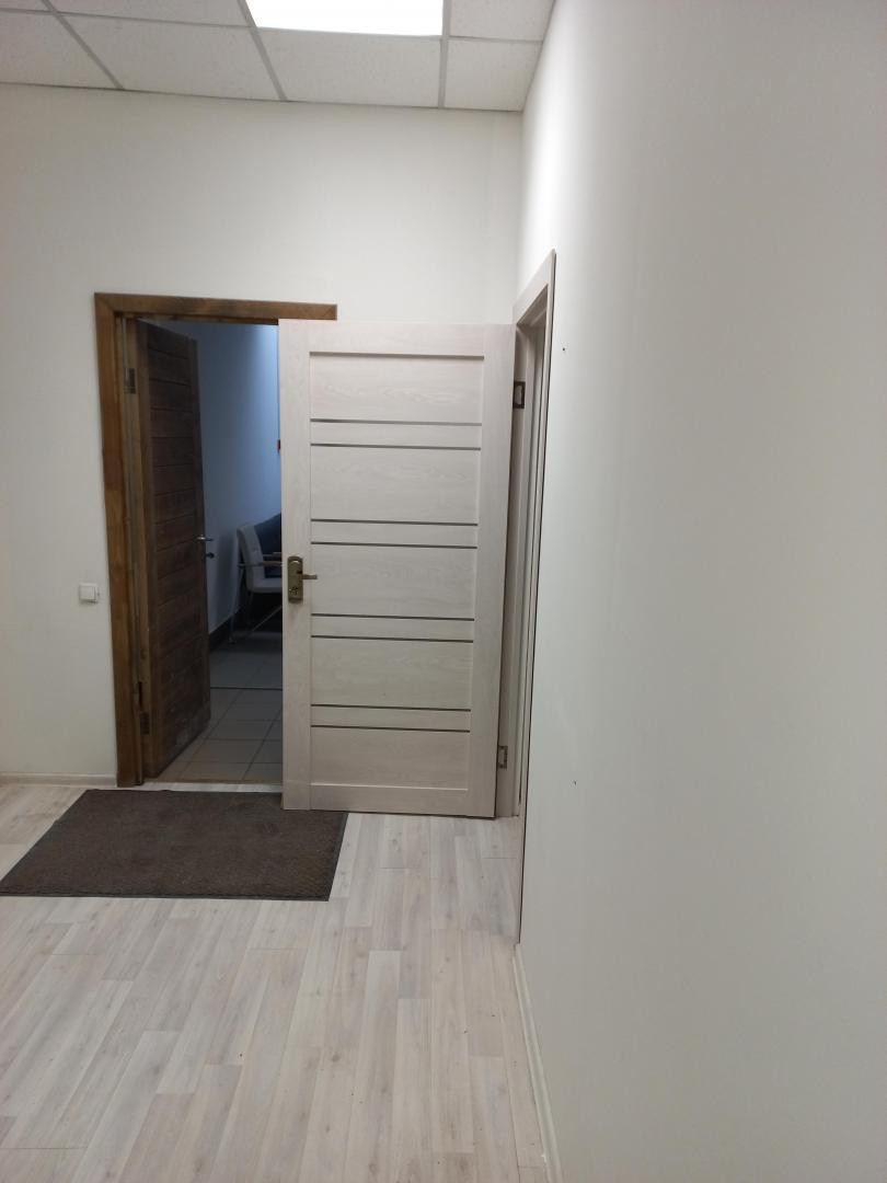 Сдам в аренду магазин 91 м.кв.